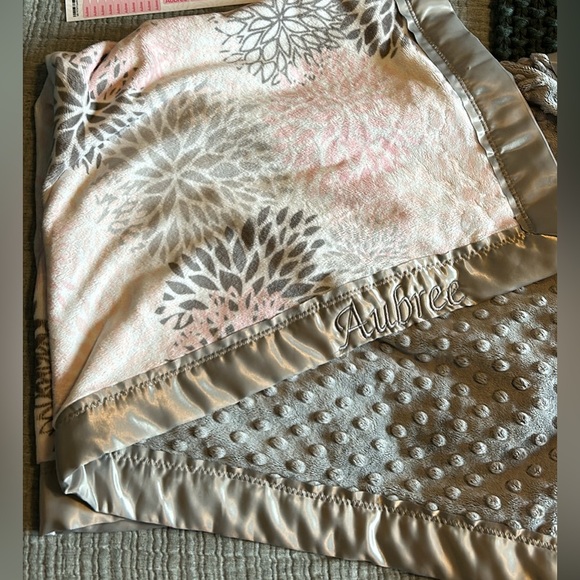 Aubree bundle - Picture 5 of 5